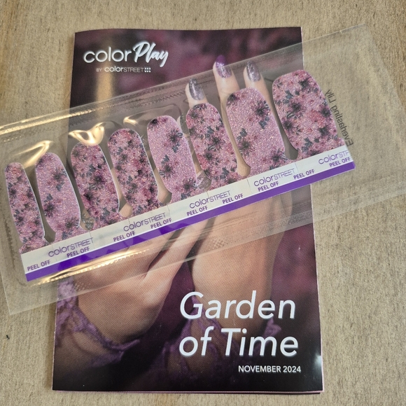 Color Street Other - Color Street Nail Polish Strips - Everlasting Lily